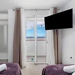 Casa El Atlantico * كانديلاريا